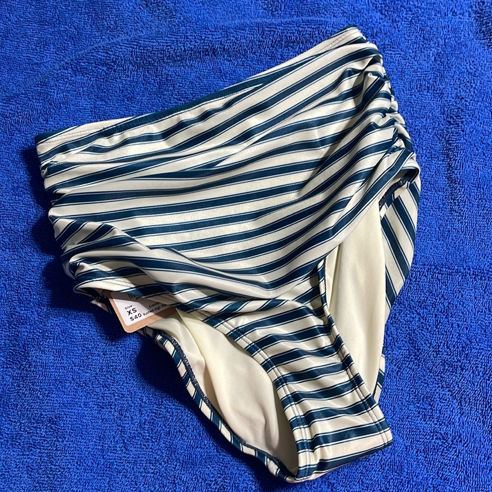 NWT Nani coastal stripe swim bottoms